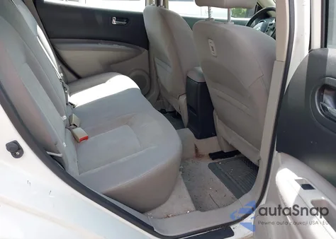 2013 Nissan Rogue S z USA, uszkodzony, nr VIN JN8AS5MT7DW539206